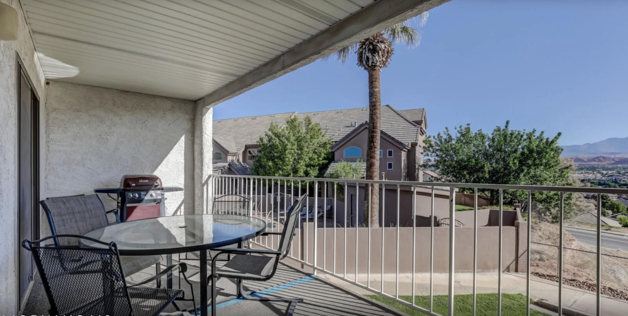 1845 W Canyon View DR #110 St George, UT 84770 condo for sale, MLS#26-267693 - Erika Rogers Photo 2