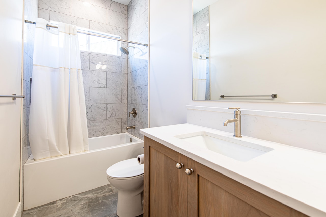 4837 S Resolution DR Washington, UT 84780 home for sale, MLS#25-264083 - Erika Rogers Photo 7