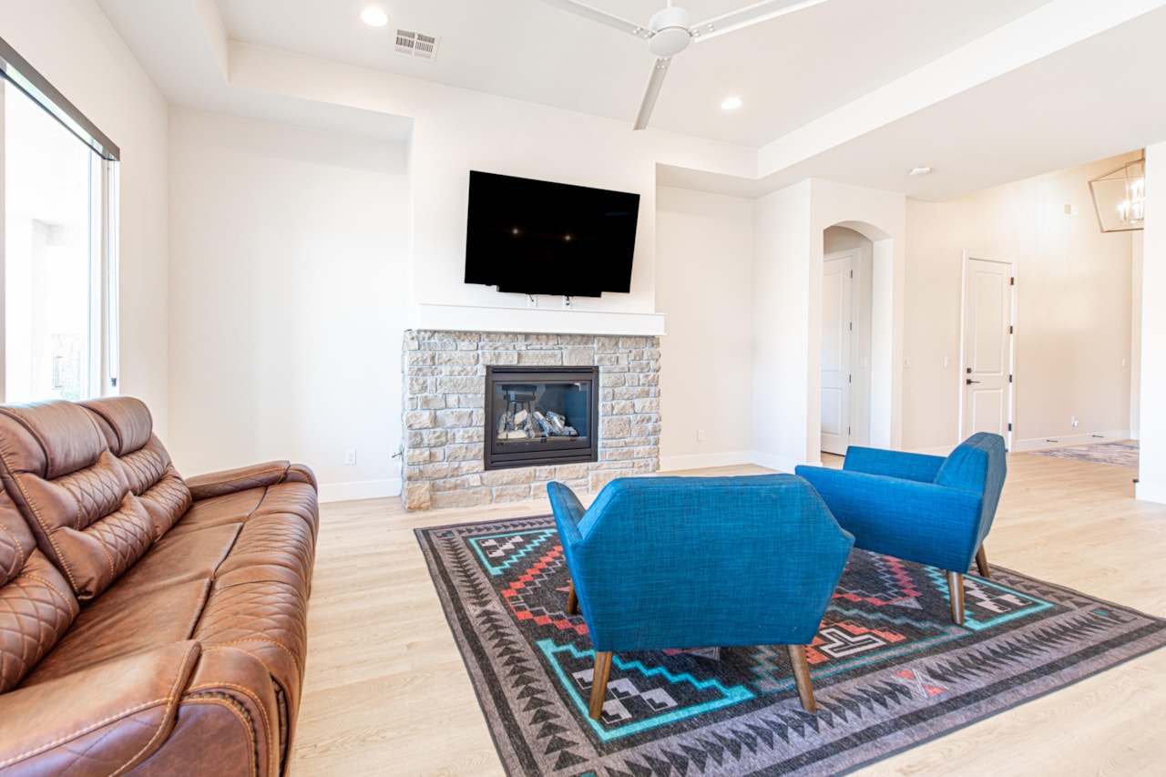 4837 S Resolution DR Washington, UT 84780 home for sale, MLS#25-264083 - Erika Rogers Photo 10