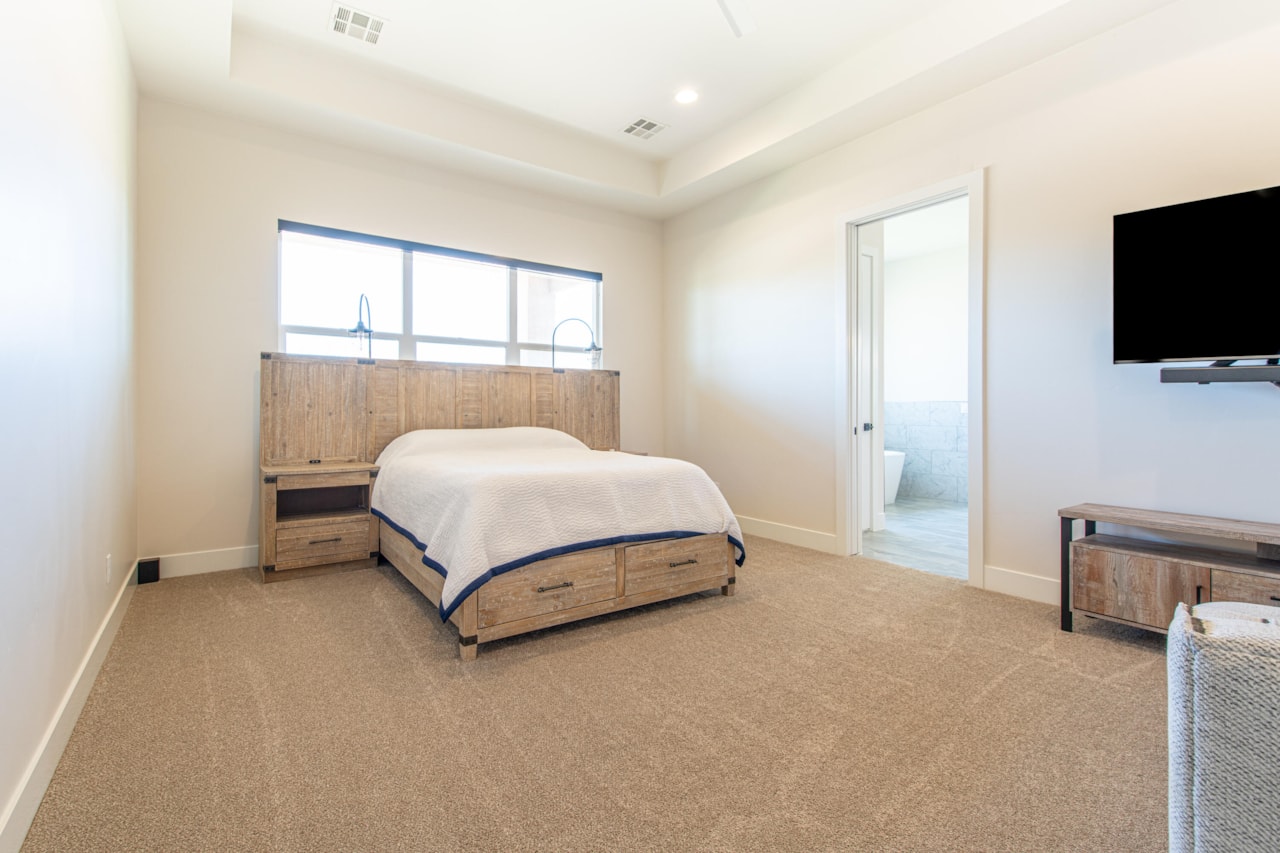 4837 S Resolution DR Washington, UT 84780 home for sale, MLS#25-264083 - Erika Rogers Photo 16