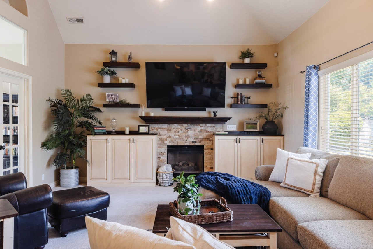 214 N 1160 W  W St George, UT 84770 home for sale, MLS#25-263096 - Erika Rogers Photo 24