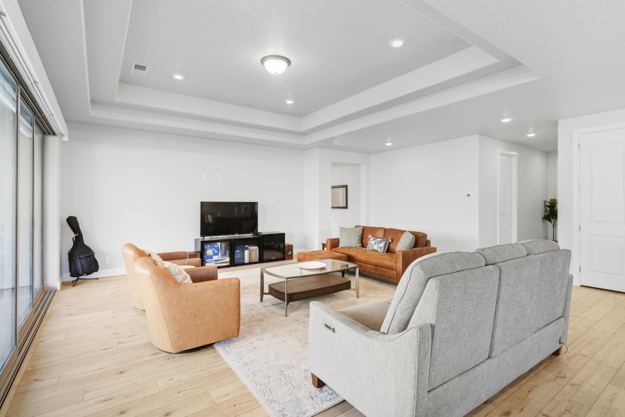 438 W Camino Oso Washington, UT 84780 home for sale, MLS#25-267686 - Erika Rogers Photo 9