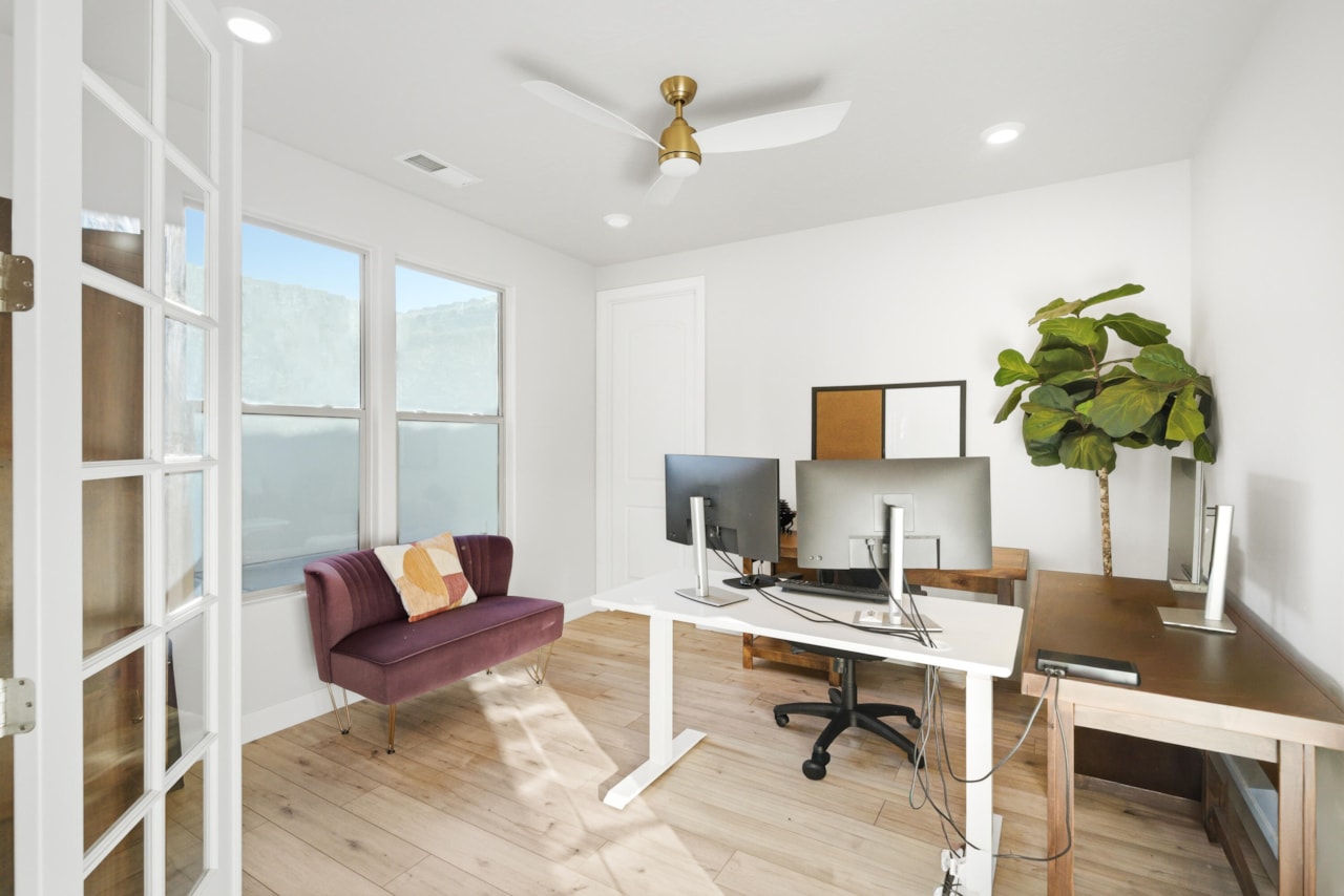 438 W Camino Oso Washington, UT 84780 home for sale, MLS#25-267686 - Erika Rogers Photo 14