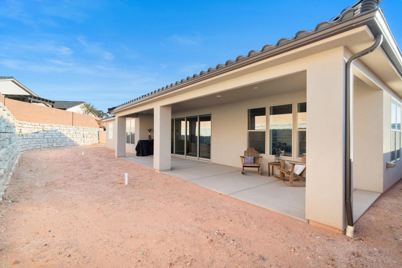 438 W Camino Oso Washington, UT 84780 home for sale, MLS#25-267686 - Erika Rogers Photo 23