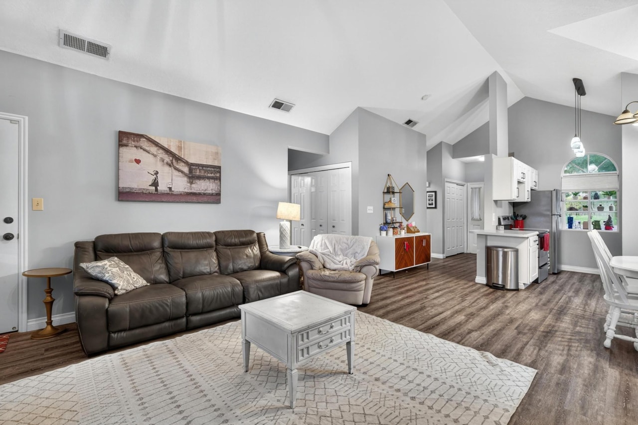 345 N 2450 #120 St George, UT 84790 home for sale, MLS#25-266063 - Erika Rogers Photo 8