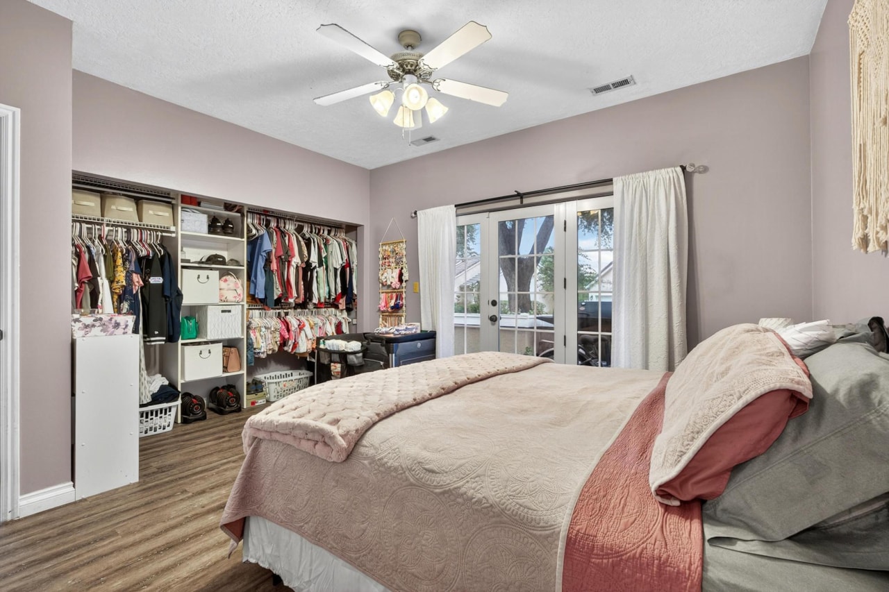 345 N 2450 #120 St George, UT 84790 home for sale, MLS#25-266063 - Erika Rogers Photo 17