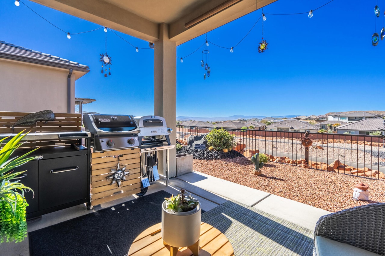 1019 W Jonathon DR Washington, UT 84780 home for sale, MLS#25-267691 - Erika Rogers Photo 33