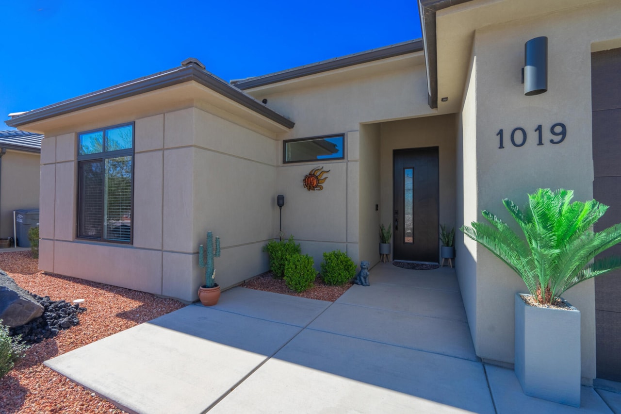 1019 W Jonathon DR Washington, UT 84780 home for sale, MLS#25-267691 - Erika Rogers Photo 46