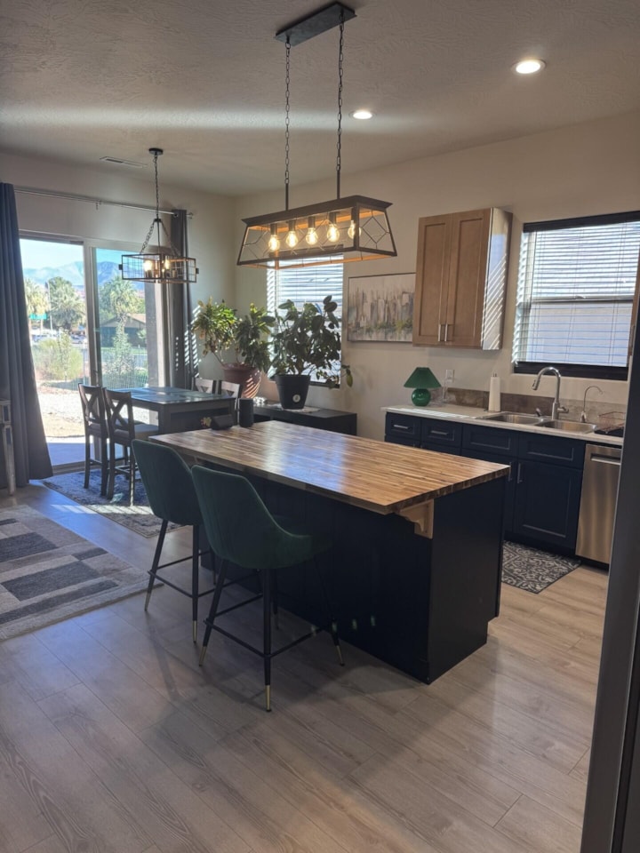 1704 W 680 South  S St George, UT 84770 home for sale, MLS#25-264430 - Erika Rogers Photo 8