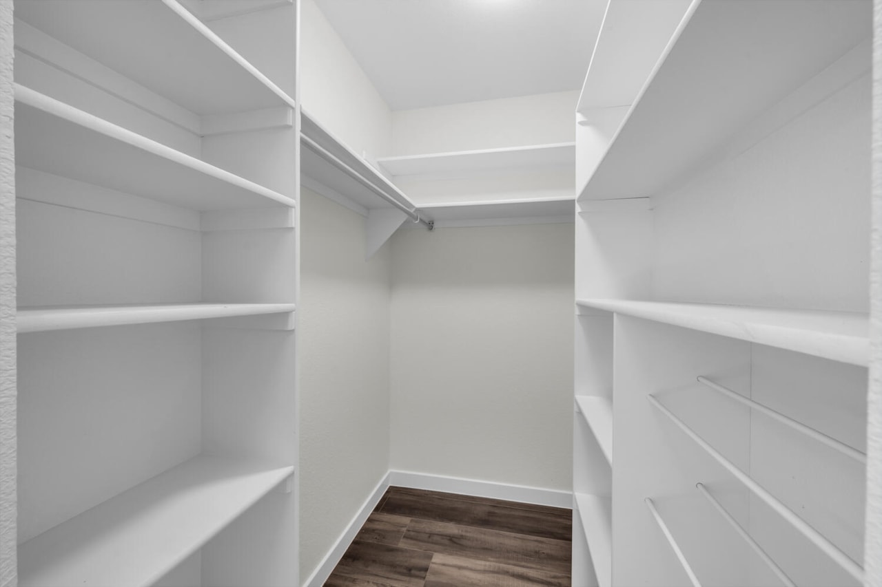 1331 N Dixie Downs RD #100 St George, UT 84770 home for sale, MLS#25-263745 - Erika Rogers Photo 10