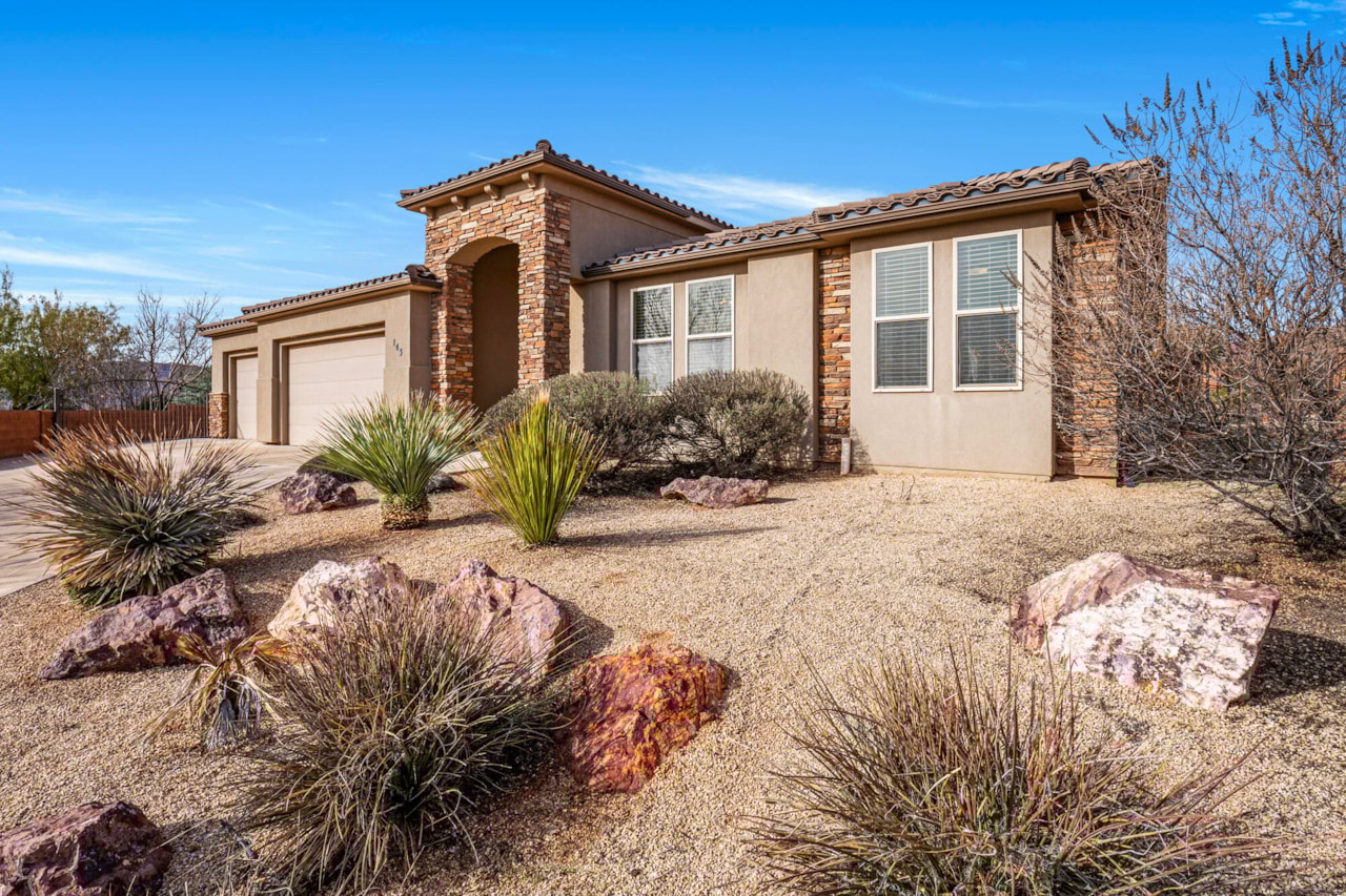 143 N Cortez Trl Ivins, UT 84738 home for sale, MLS#25-267693 - Erika Rogers