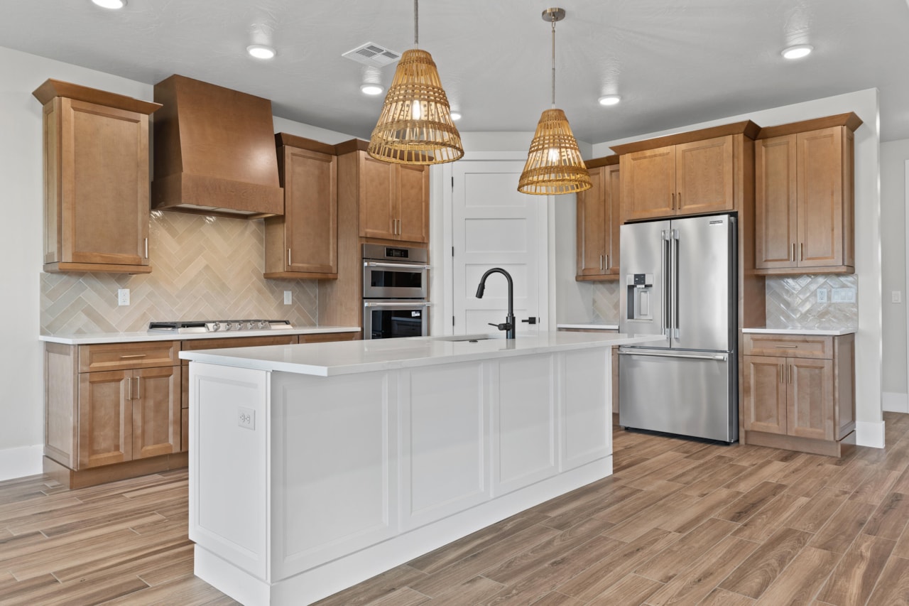 4810 W 1930  S Hurricane, UT 84737 home for sale, MLS#25-258522 - Erika Rogers Photo 8