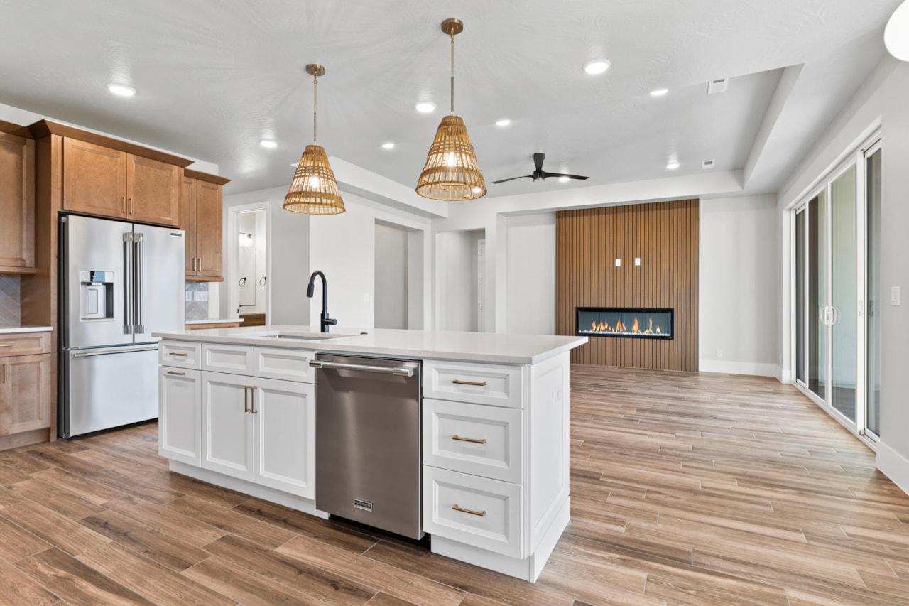 4810 W 1930  S Hurricane, UT 84737 home for sale, MLS#25-258522 - Erika Rogers Photo 9