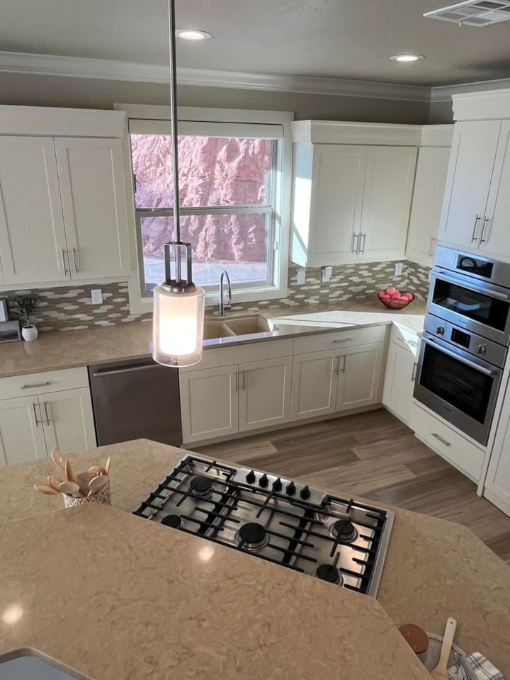 232 S Acantilado CIR St George, UT 84790 home for sale, MLS#25-263353 - Erika Rogers Photo 14