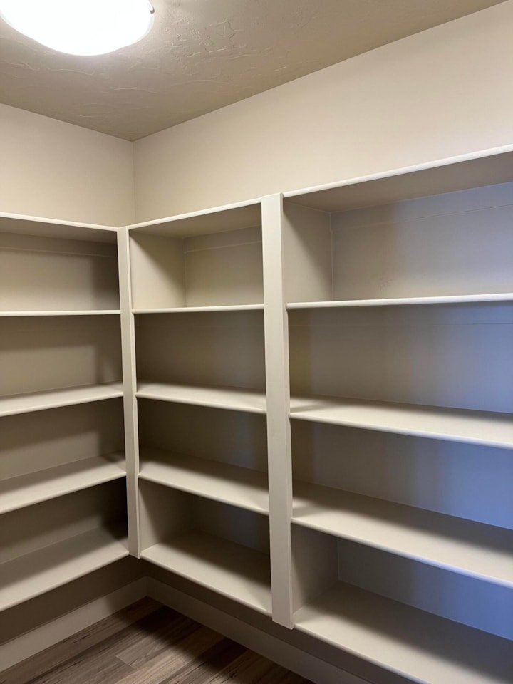 232 S Acantilado CIR St George, UT 84790 home for sale, MLS#25-263353 - Erika Rogers Photo 18