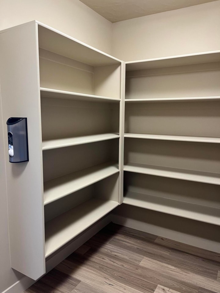 232 S Acantilado CIR St George, UT 84790 home for sale, MLS#25-263353 - Erika Rogers Photo 19