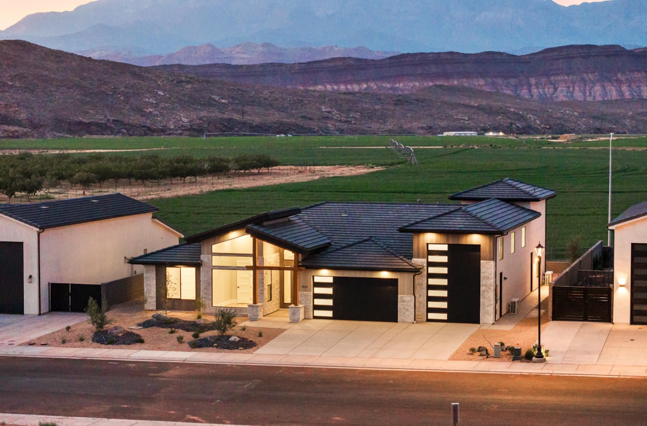 4810 W 1930  S Hurricane, UT 84737 home for sale, MLS#25-258522 - Erika Rogers Photo 47