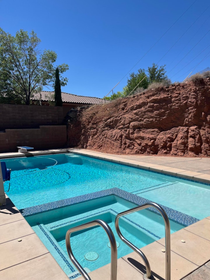 232 S Acantilado CIR St George, UT 84790 home for sale, MLS#25-263353 - Erika Rogers Photo 72