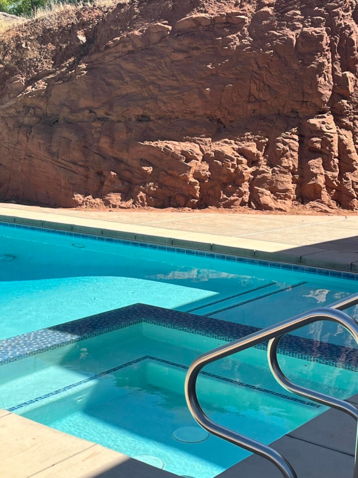 232 S Acantilado CIR St George, UT 84790 home for sale, MLS#25-263353 - Erika Rogers Photo 76