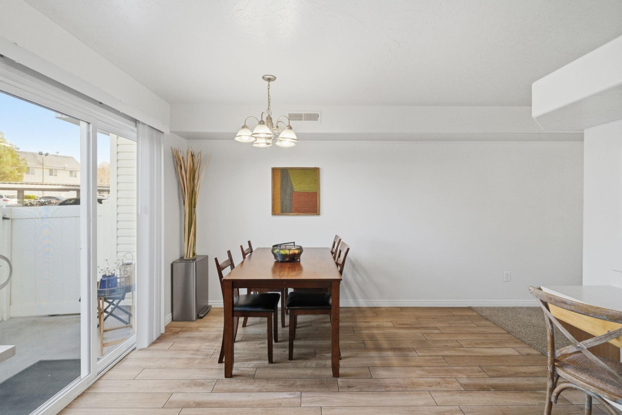 1735 W 540  N #2302 St George, UT 84770 home for sale, MLS#25-266766 - Erika Rogers Photo 10