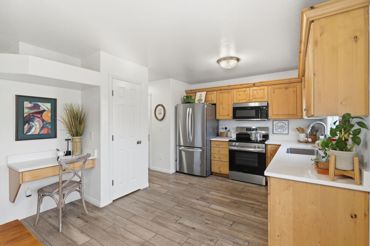 1735 W 540  N #2302 St George, UT 84770 home for sale, MLS#25-266766 - Erika Rogers Photo 13