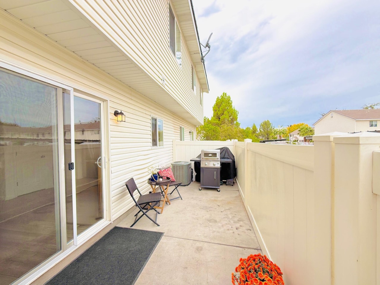 1735 W 540  N #2302 St George, UT 84770 home for sale, MLS#25-266766 - Erika Rogers Photo 31