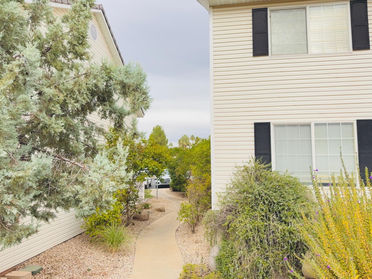 1735 W 540  N #2302 St George, UT 84770 home for sale, MLS#25-266766 - Erika Rogers Photo 38