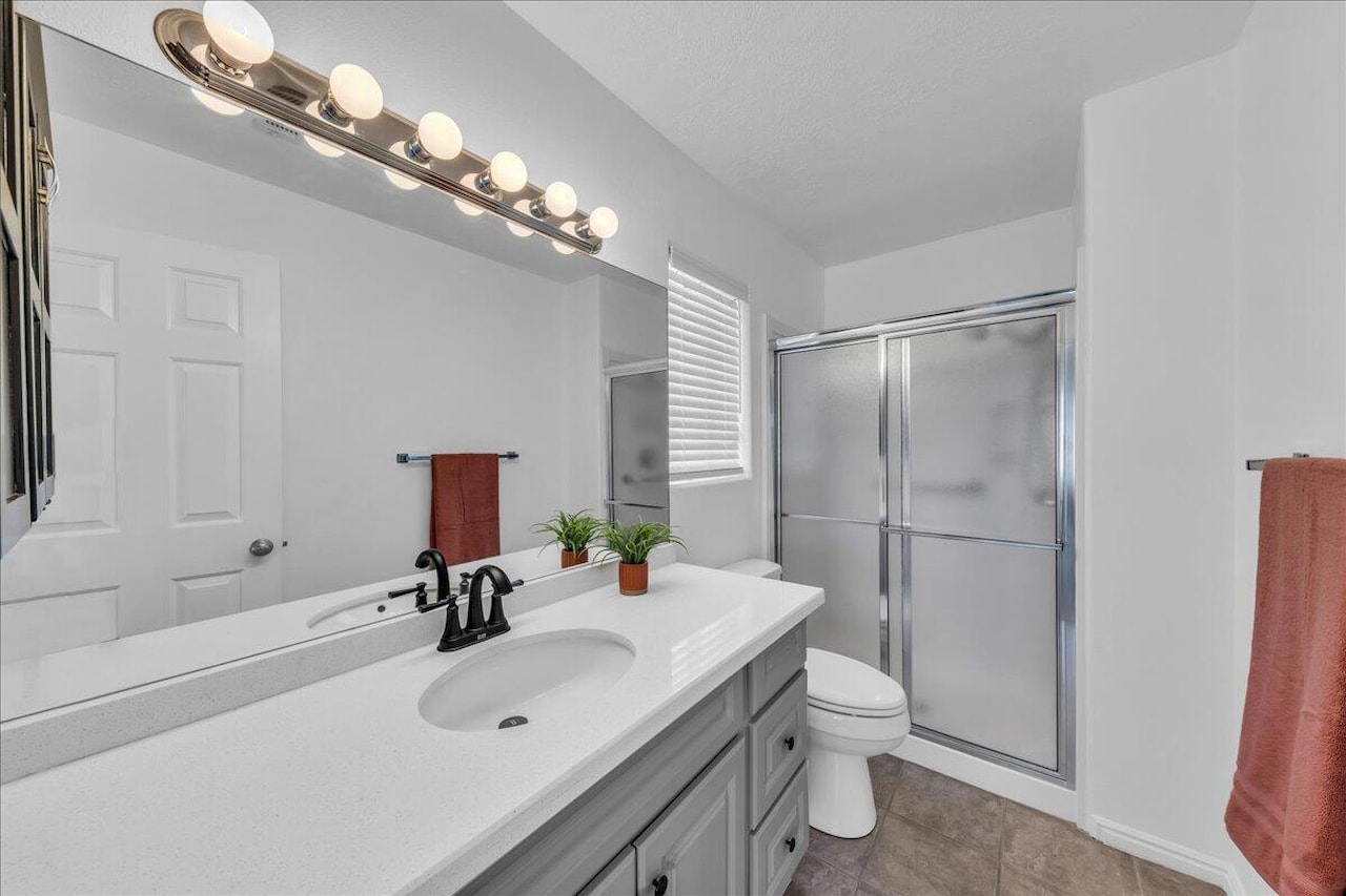 1090 E 700 S #24 St George, UT 84790 home for sale, MLS#25-262276 - Erika Rogers Photo 13