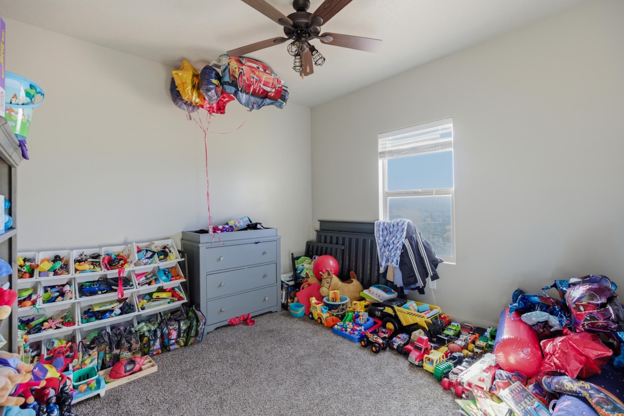 156 E Holly Way Washington, UT 84780 home for sale, MLS#25-267697 - Erika Rogers Photo 21