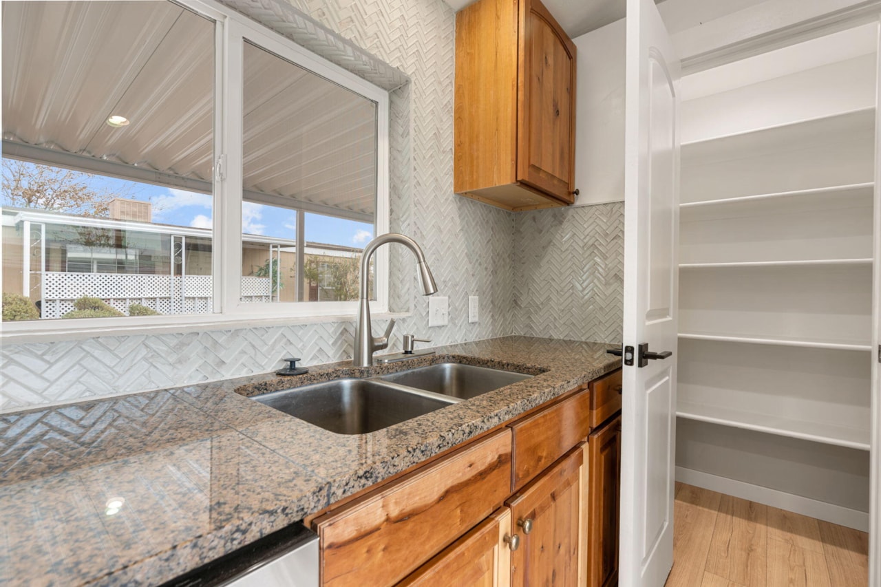 1450 N Dixie Downs RD #148 St George, UT 84770 home for sale, MLS#25-267102 - Erika Rogers Photo 15