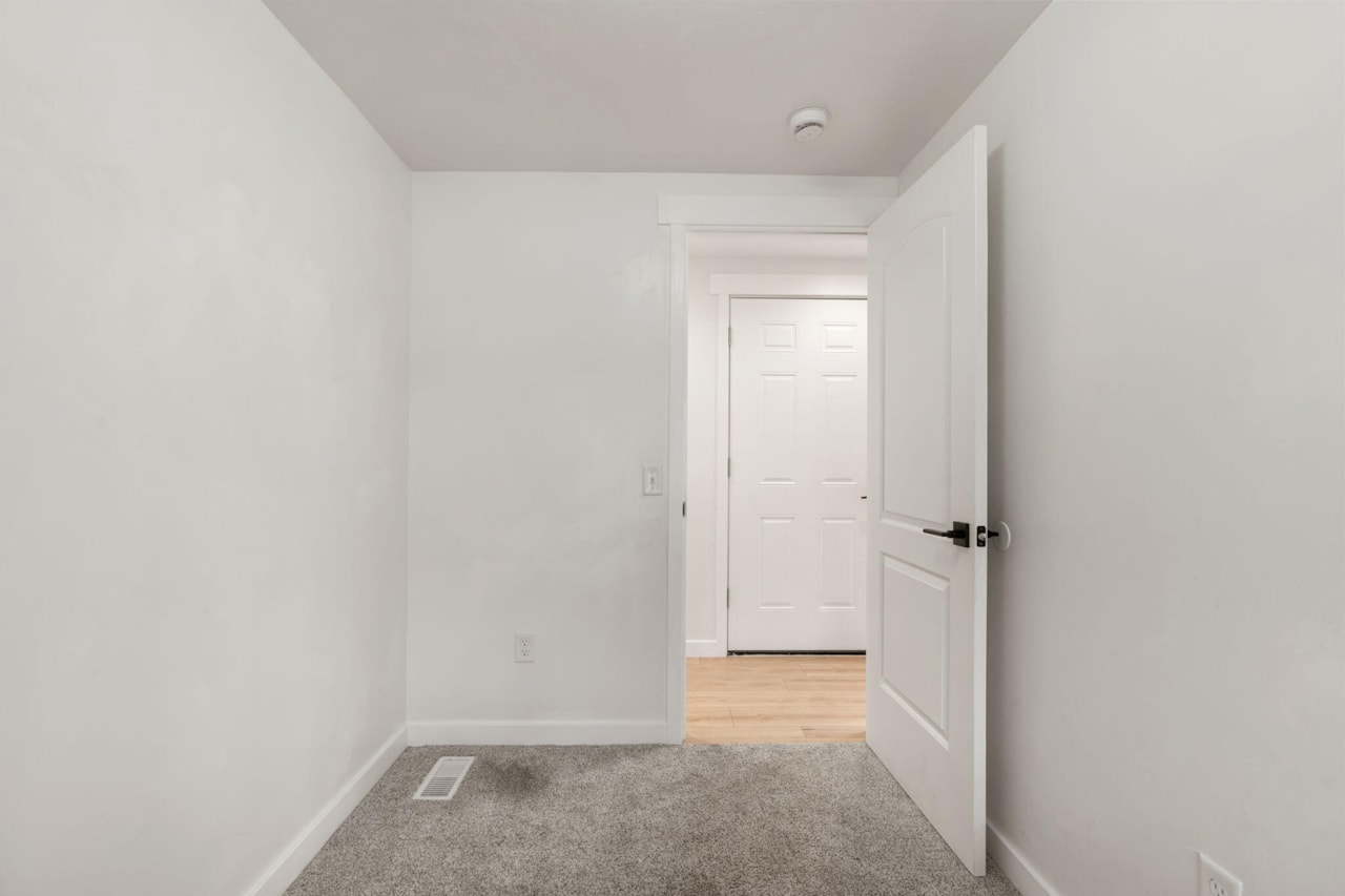 1450 N Dixie Downs RD #148 St George, UT 84770 home for sale, MLS#25-267102 - Erika Rogers Photo 18