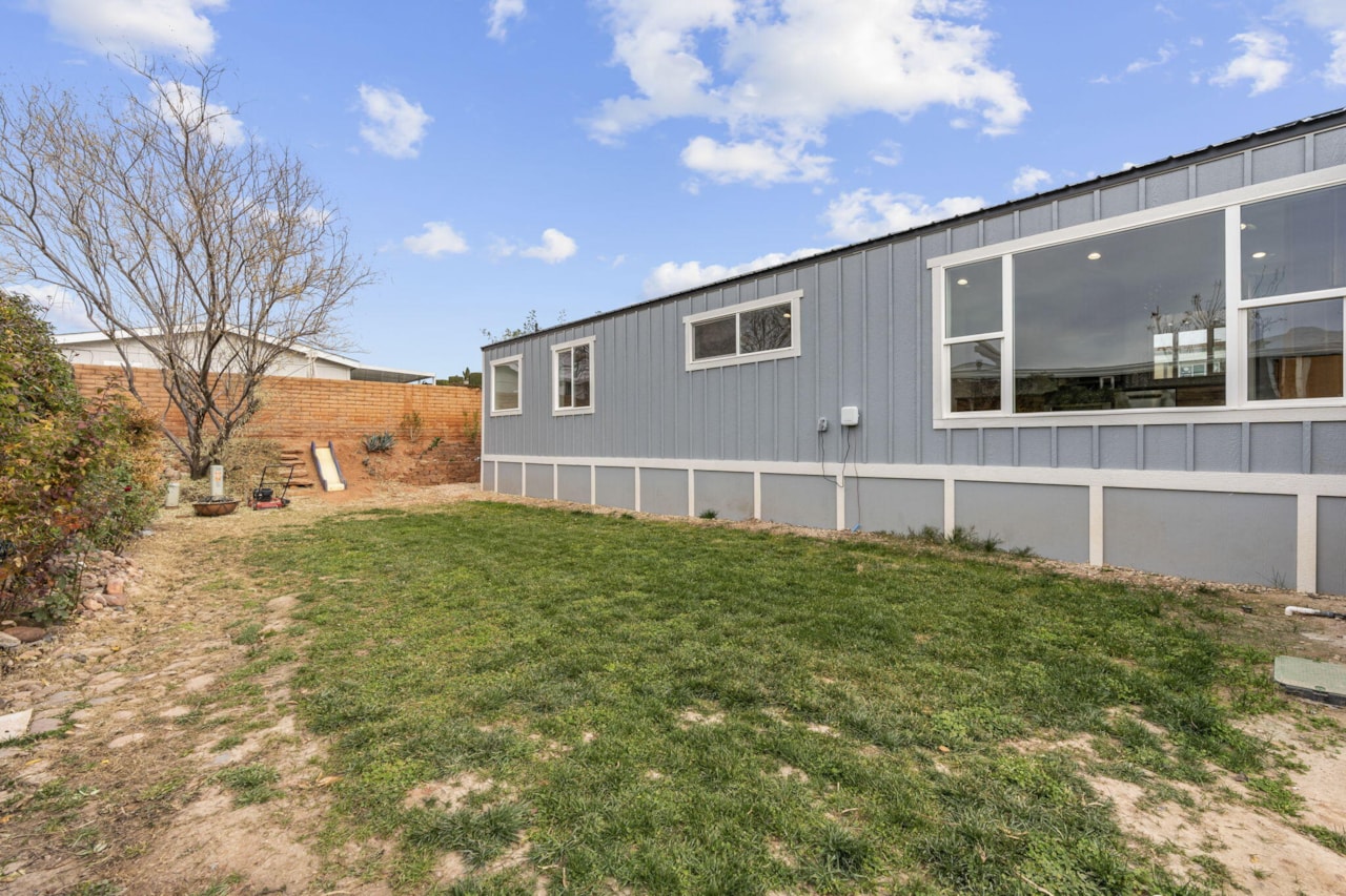 1450 N Dixie Downs RD #148 St George, UT 84770 home for sale, MLS#25-267102 - Erika Rogers Photo 25