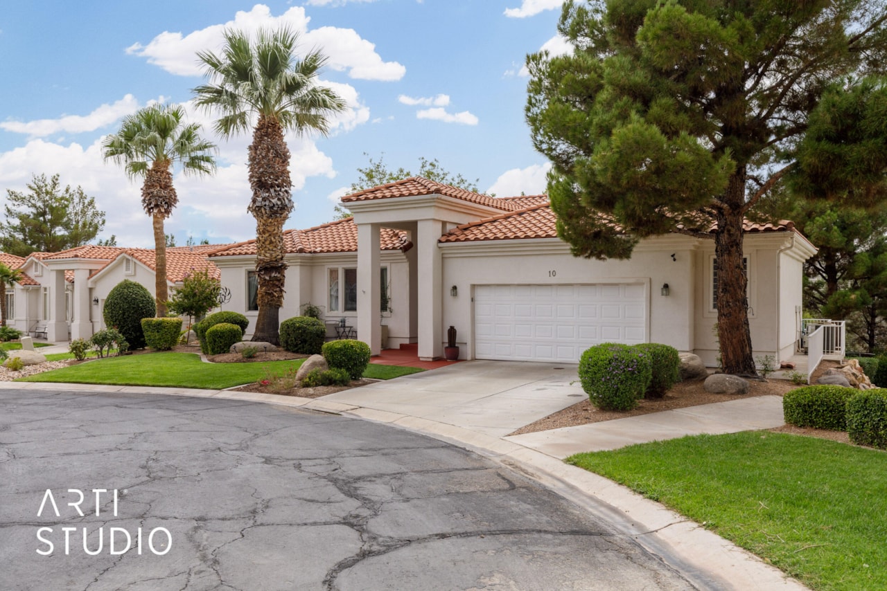 1610 W 100  N #10 St George, UT 84770 home for sale, MLS#25-264561 - Erika Rogers Photo 2