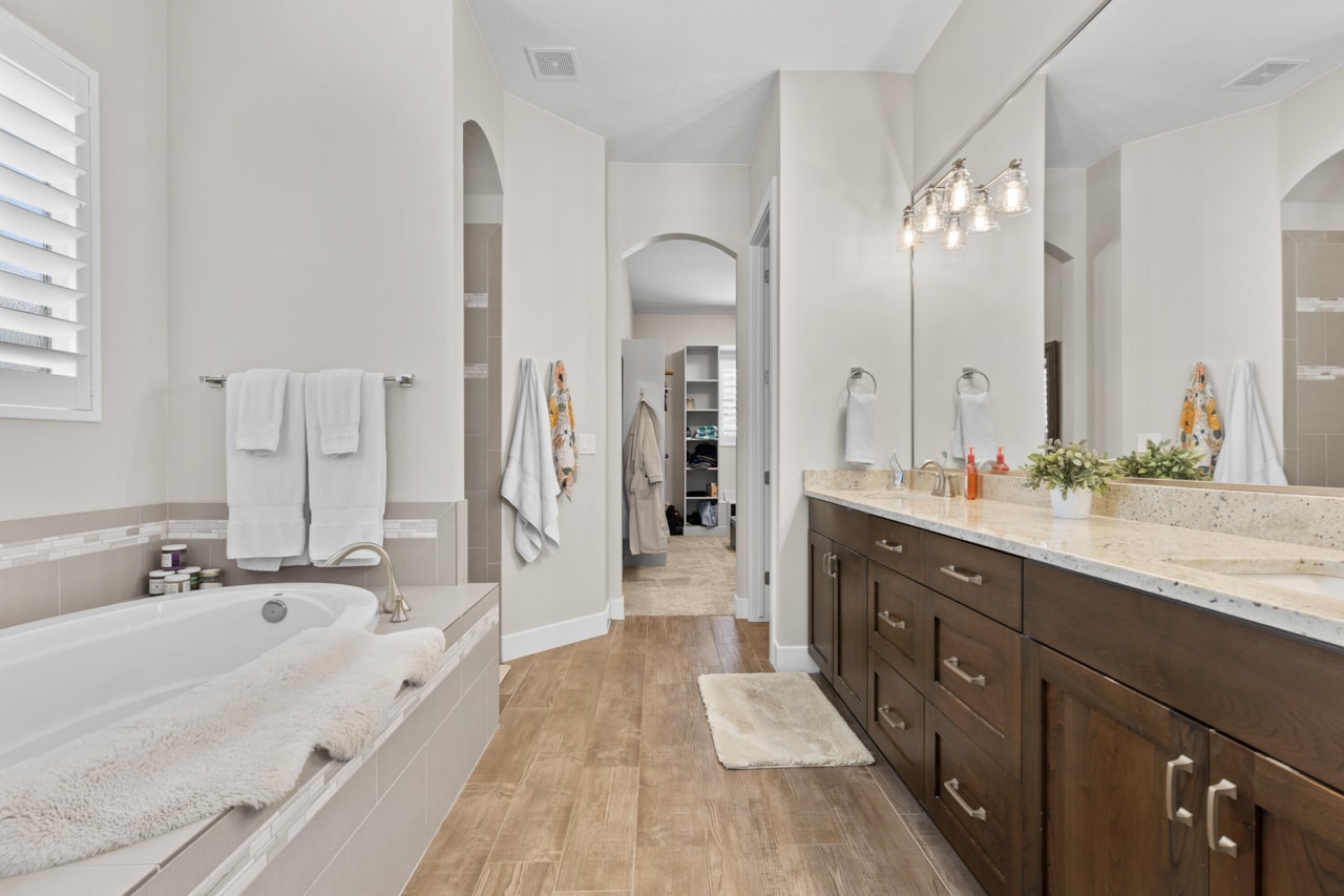 1846 S 2940 ST E St George, UT 84790 home for sale, MLS#26-267709 - Erika Rogers Photo 15