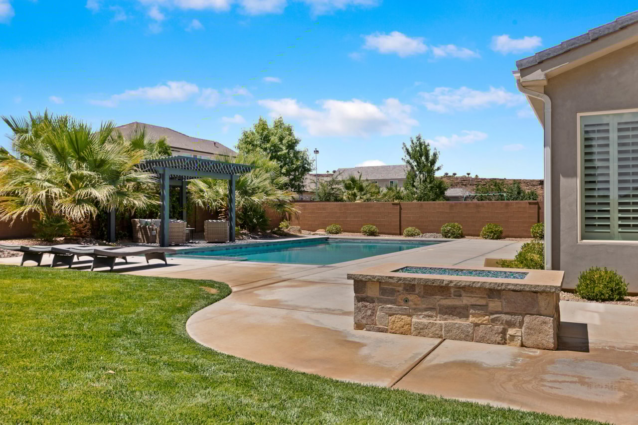 1846 S 2940 ST E St George, UT 84790 home for sale, MLS#26-267709 - Erika Rogers Photo 30