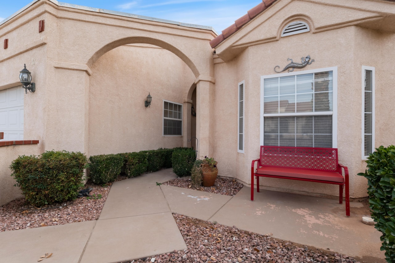 1186 E 900  S #37 St George, UT 84790 home for sale, MLS#25-267700 - Erika Rogers Photo 4