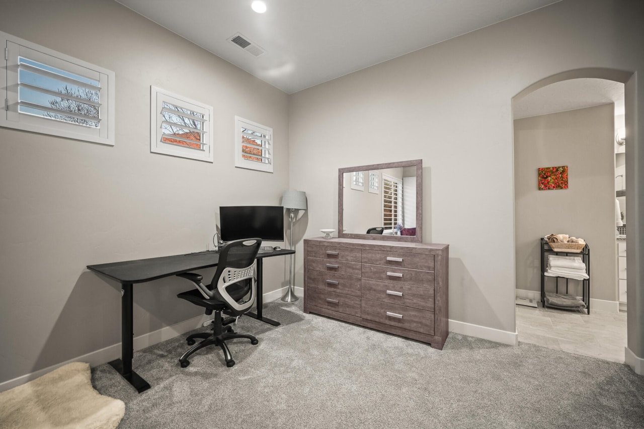 2139 W Cougar Rock #150 St George, UT 84770 home for sale, MLS#26-267713 - Erika Rogers Photo 27