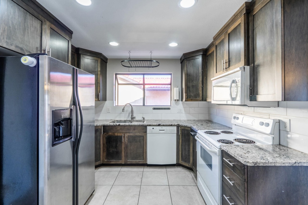 161 W 950  S #V1 St George, UT 84770 home for sale, MLS#25-267701 - Erika Rogers Photo 4