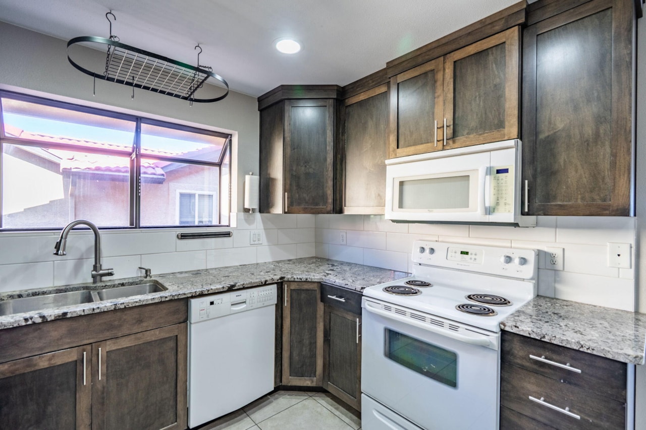 161 W 950  S #V1 St George, UT 84770 home for sale, MLS#25-267701 - Erika Rogers Photo 6