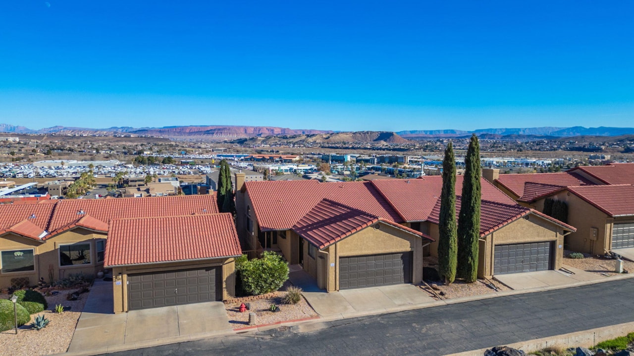 161 W 950  S #V1 St George, UT 84770 home for sale, MLS#25-267701 - Erika Rogers Photo 25