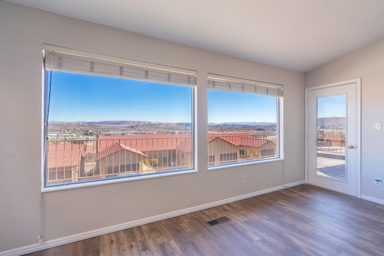 161 W 950  S #V1 St George, UT 84770 home for sale, MLS#25-267701 - Erika Rogers Photo 26