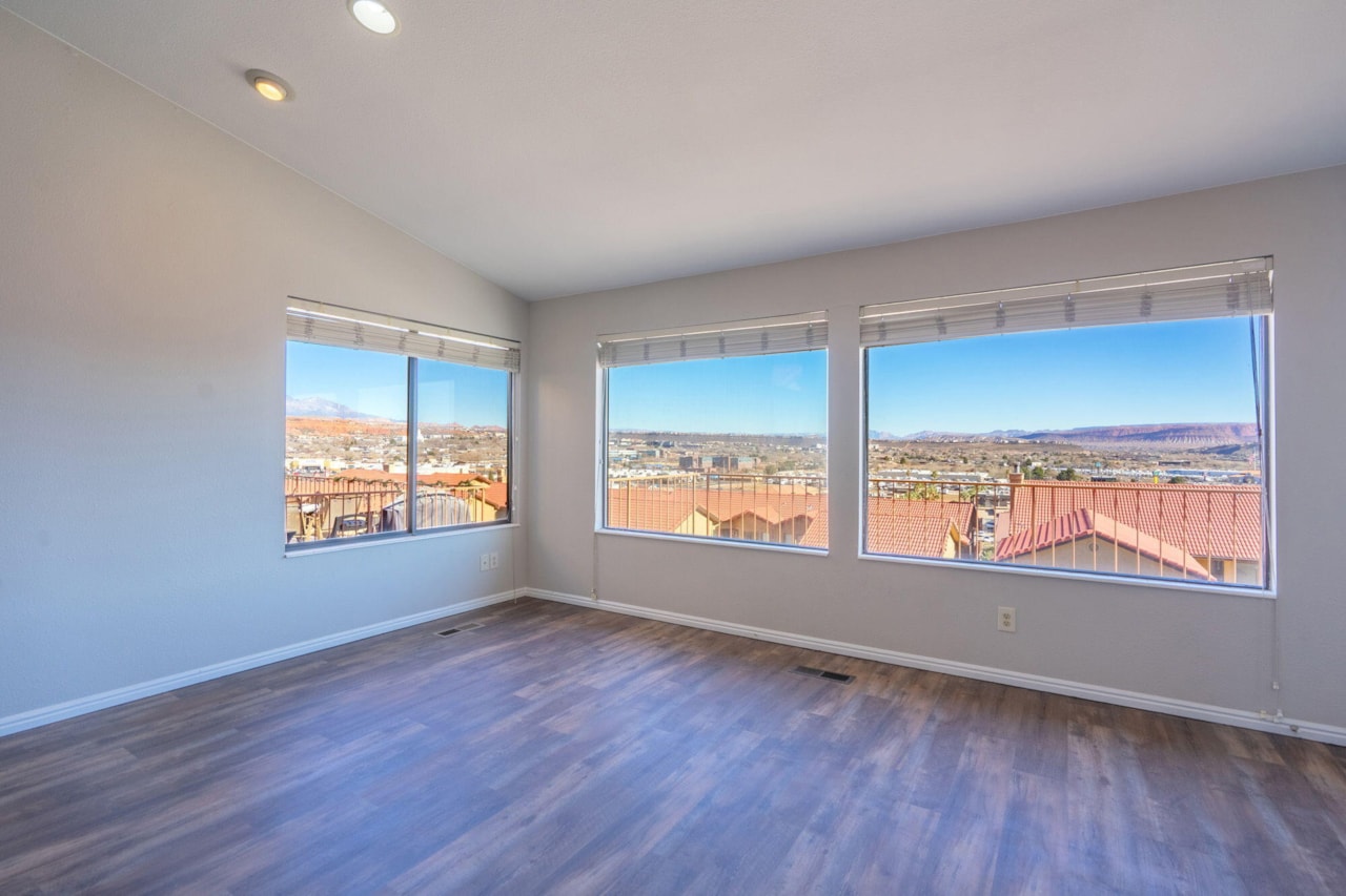 161 W 950  S #V1 St George, UT 84770 home for sale, MLS#25-267701 - Erika Rogers Photo 33