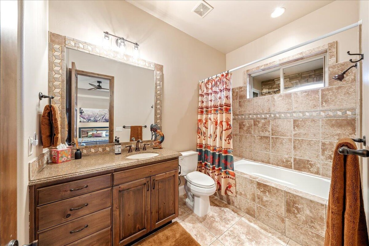 1815 S Paragon DR St George, UT 84790 home for sale, MLS#25-266264 - Erika Rogers Photo 40