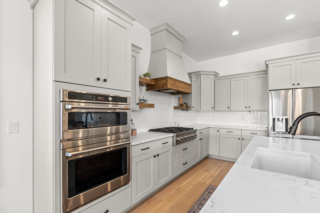 2726 E Ashwood LN St George, UT 84790 home for sale, MLS#25-265585 - Erika Rogers Photo 15