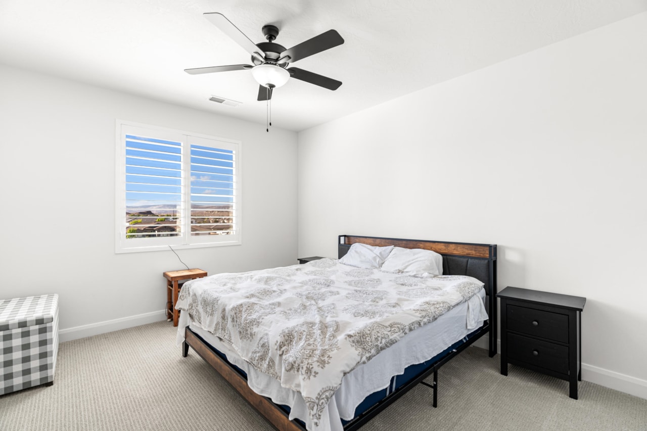 2726 E Ashwood LN St George, UT 84790 home for sale, MLS#25-265585 - Erika Rogers Photo 34