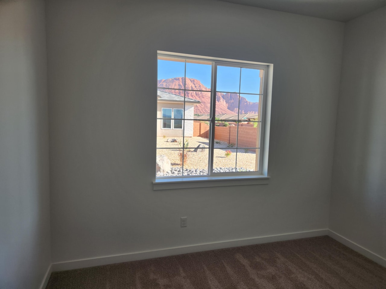 697 S 230  W #Lot 13 Ivins, UT 84738 home for sale, MLS#25-265072 - Erika Rogers Photo 2