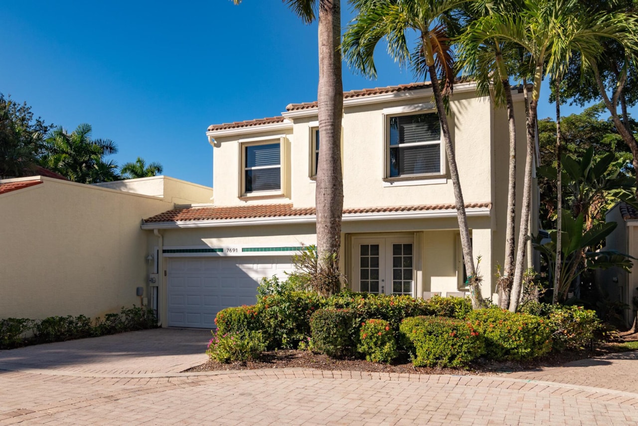 7691 Cardinal Ct West Palm Beach | Florida Real Estate, Luxury \u0026 Waterfront  Homes, image size:1280x854