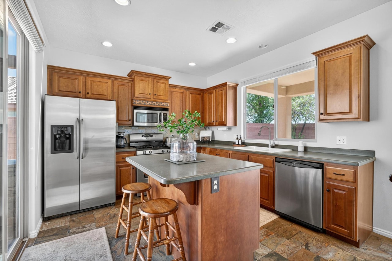 2602 E Spring Canyon Washington, UT 84780 home for sale, MLS#26-267723 - Erika Rogers Photo 32