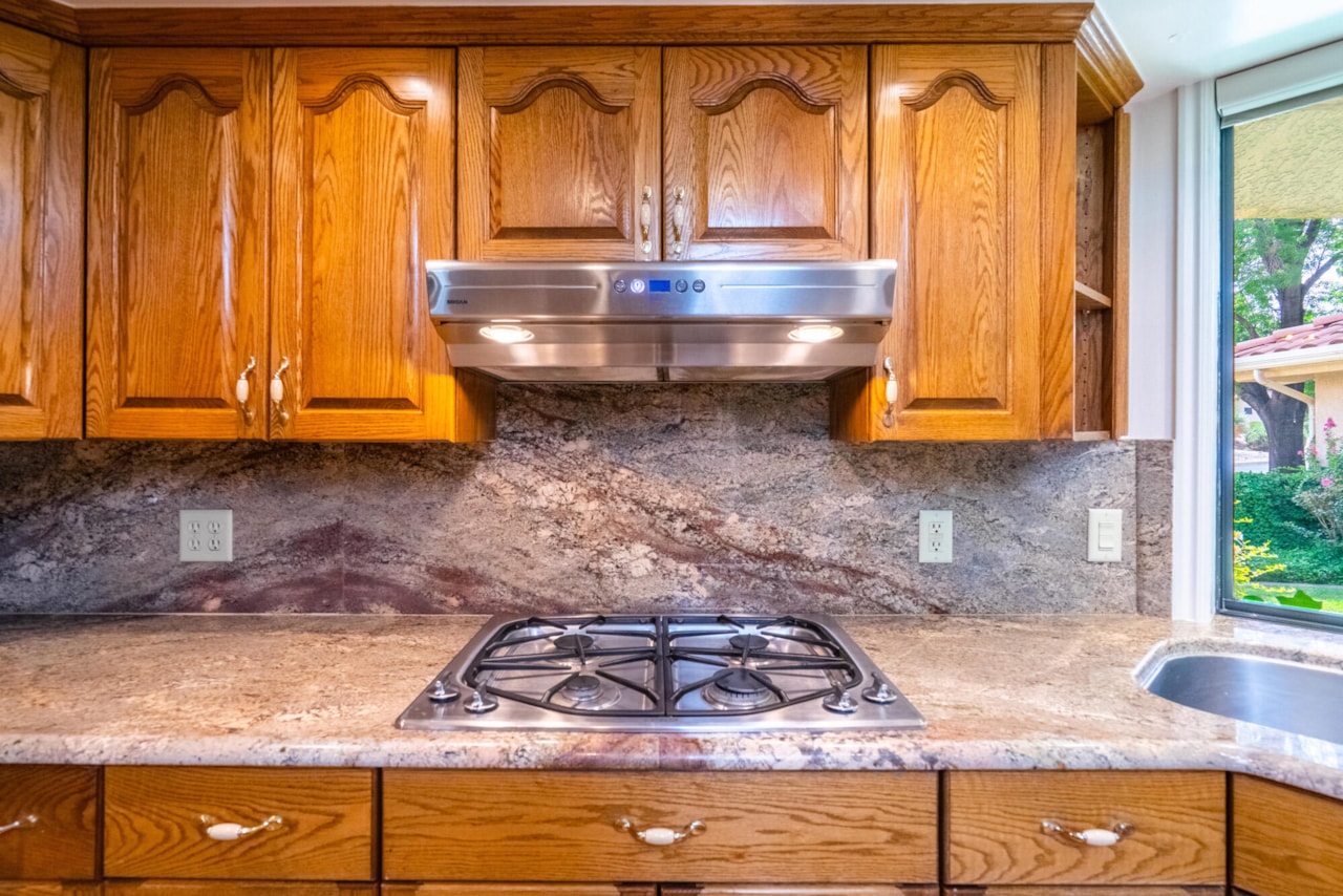 2952 S Jacob Hamblin DR St George, UT 84790 home for sale, MLS#25-264814 - Erika Rogers Photo 19