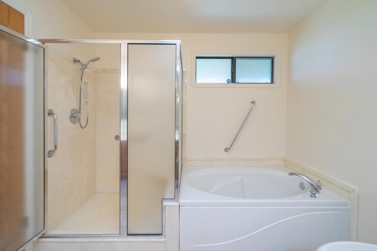 2952 S Jacob Hamblin DR St George, UT 84790 home for sale, MLS#25-264814 - Erika Rogers Photo 44